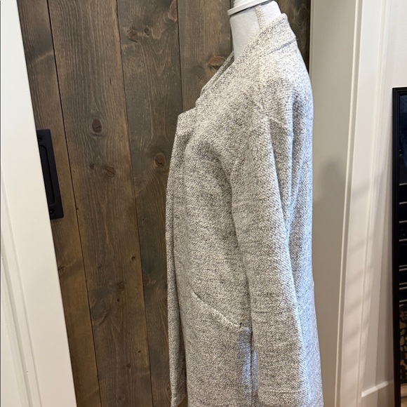 Haley Blazer/Sweater Long Length Like New - Picture 5 of 7